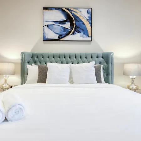 Rh- A Stylish Home Away From Home, Spacious 02 Bedroom Near Dubai Mall Exterior photo