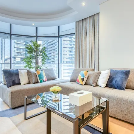 Rh- A Stylish Home Away From Home, Spacious 02 Bedroom Near Dubai Mall Exterior photo