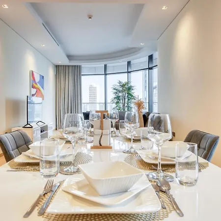 Rh- A Stylish Home Away From Home, Spacious 02 Bedroom Near Dubai Mall Exterior photo