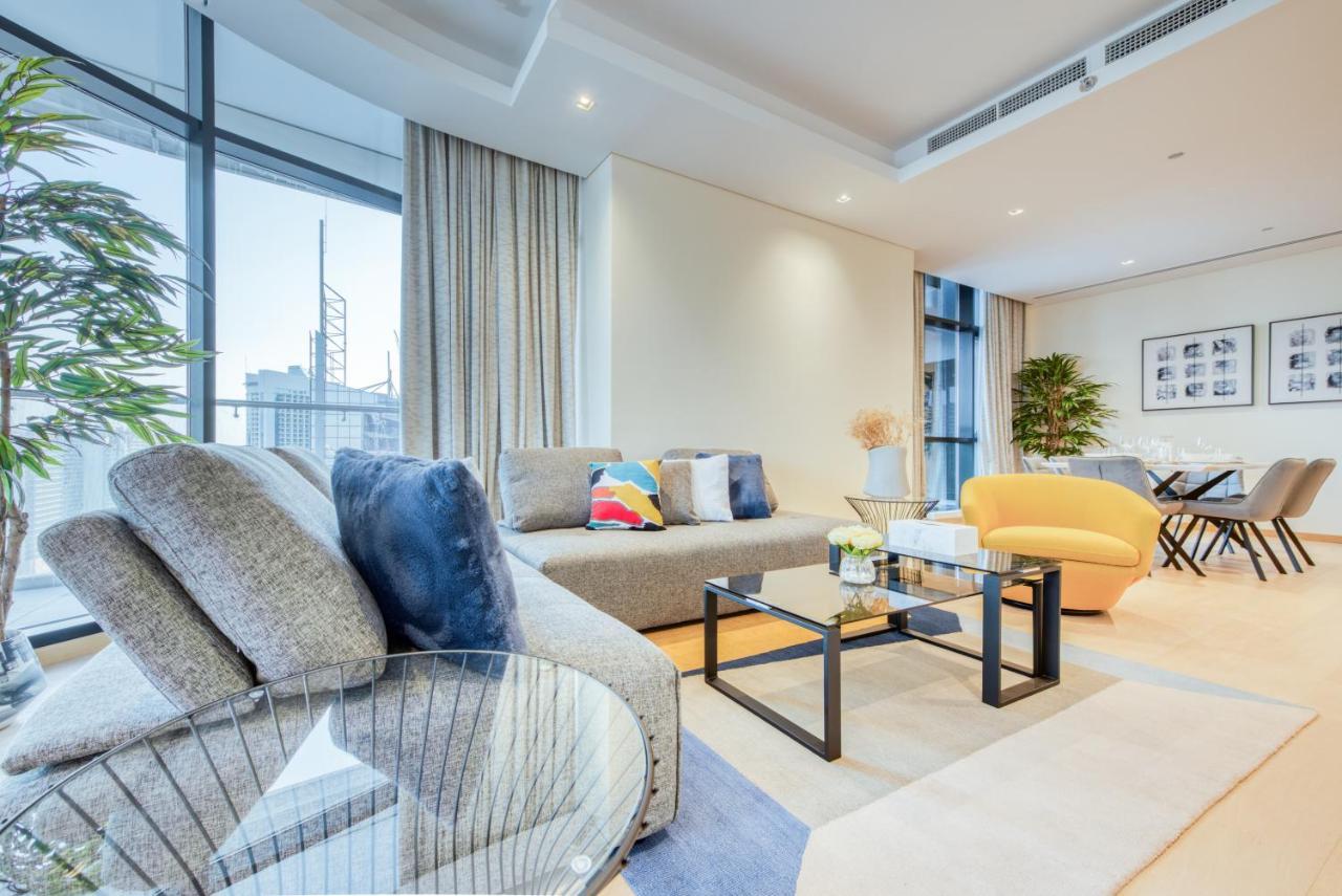 Rh- A Stylish Away From Home, Spacious 02 Bedroom Near Mall Апартаменты Дубай