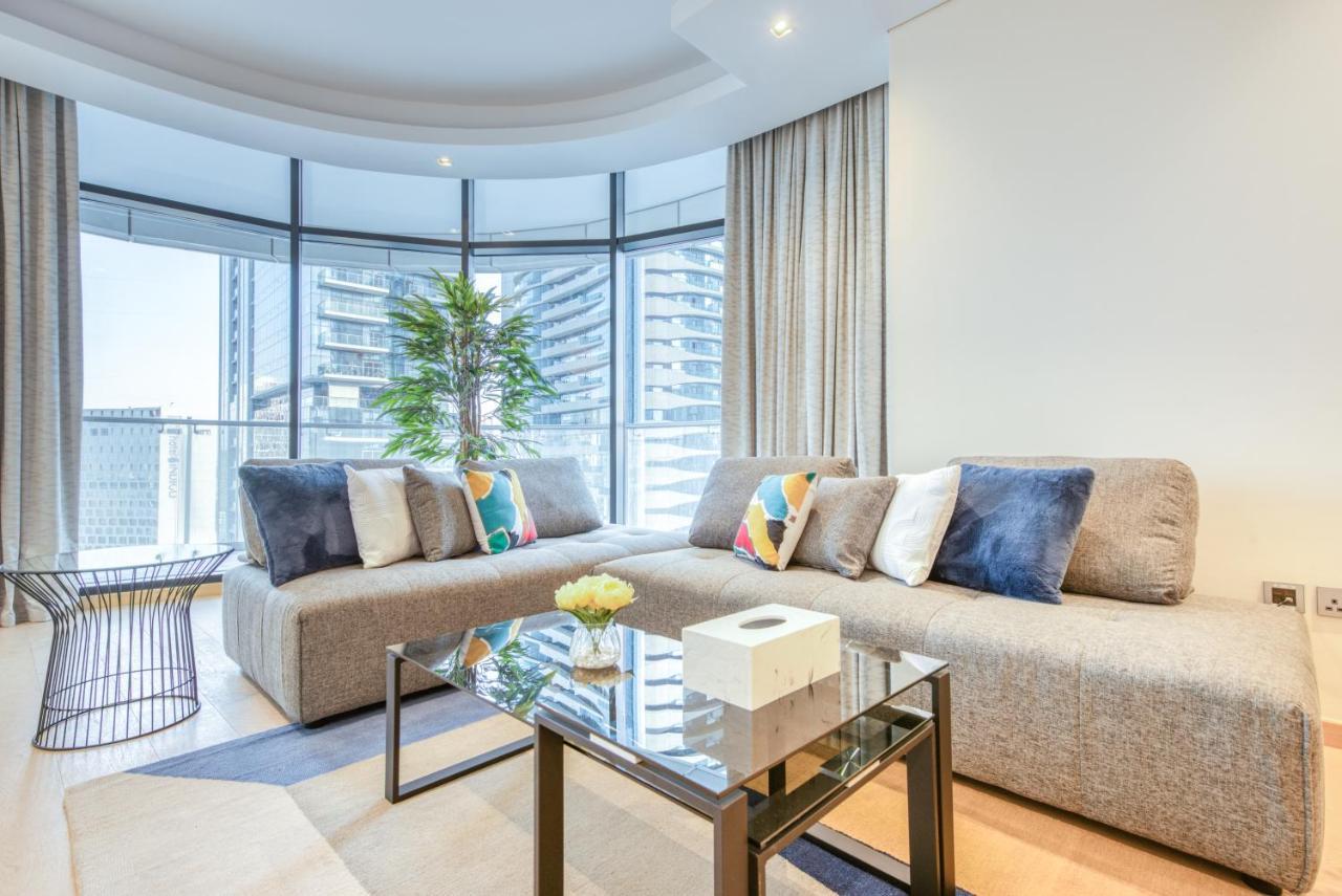 Апартаменты Rh- A Stylish Away From Home, Spacious 02 Bedroom Near Mall Дубай