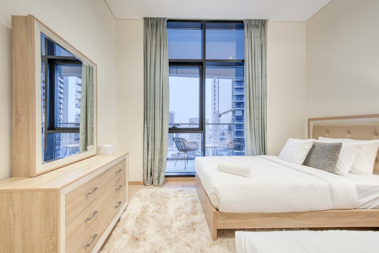 Rh- A Stylish Away From Home, Spacious 02 Bedroom Near Mall Апартаменты *