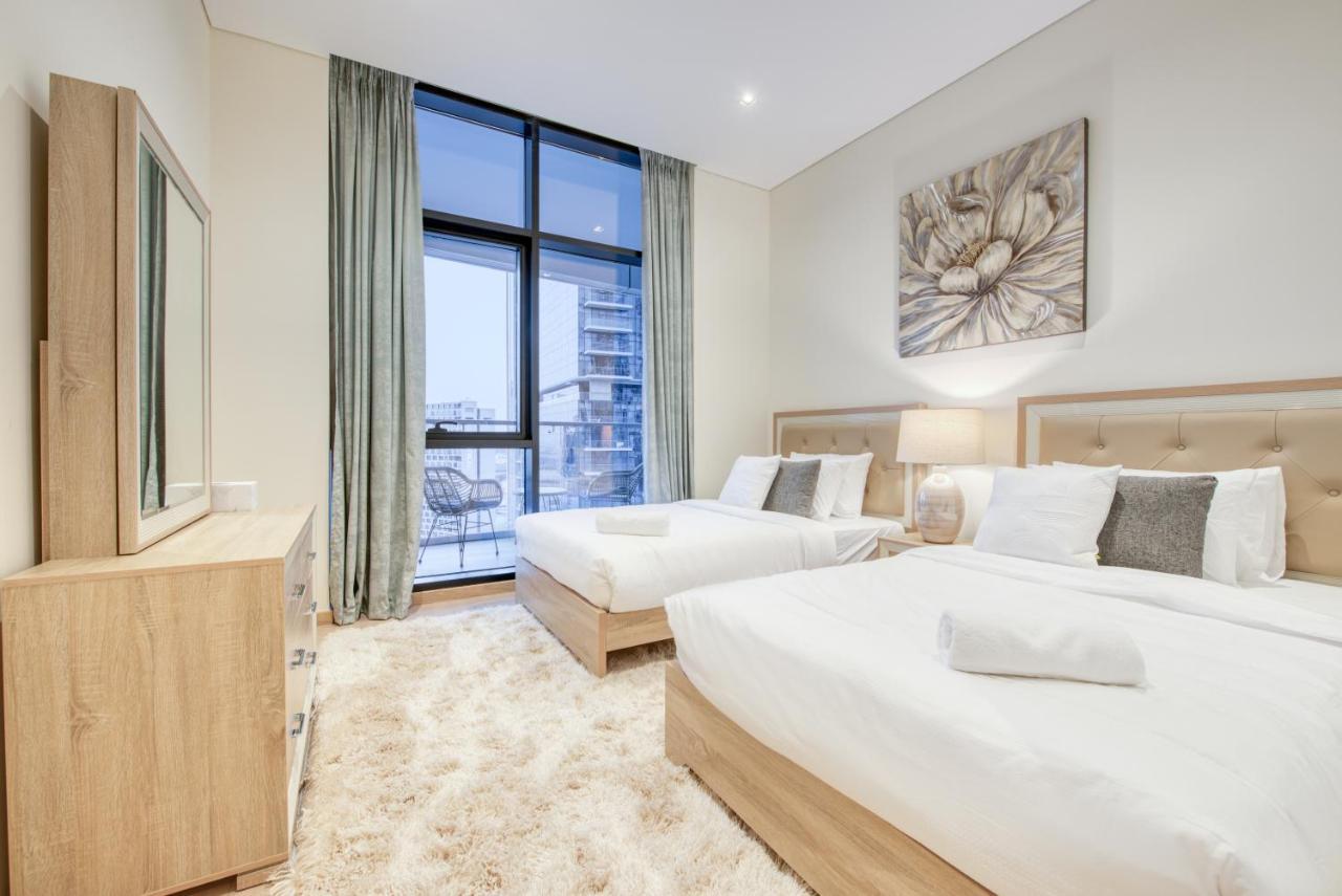 Rh- A Stylish Away From Home, Spacious 02 Bedroom Near Mall Апартаменты Дубай